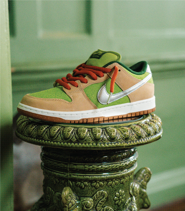 Nike SB Dunk Low "Escargot"