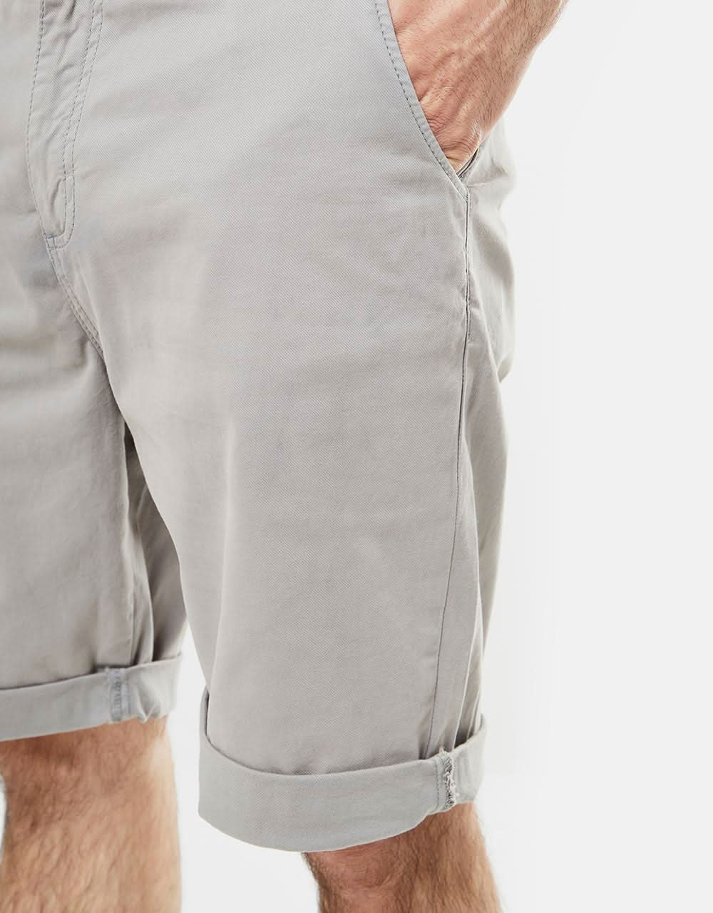 Route One Roll-Up-Chino-Shorts – Grau