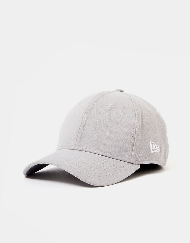 Gorra New Era 39Thirty Flag Collection - Gris/Blanco