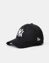 New Era 39Thirty League Basic New York Yankees Cap - Black/White