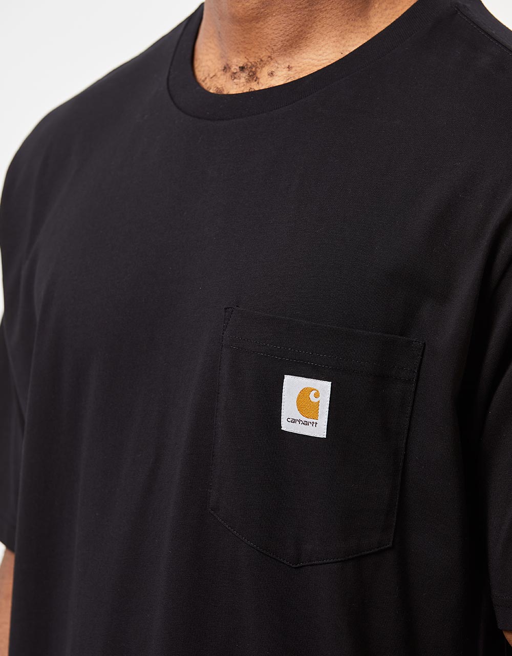 Camiseta Carhartt WIP S/S con bolsillo - Negro