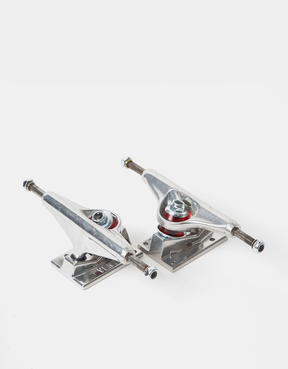 Venture 5.0 Low Skateboard Trucks (Pair)