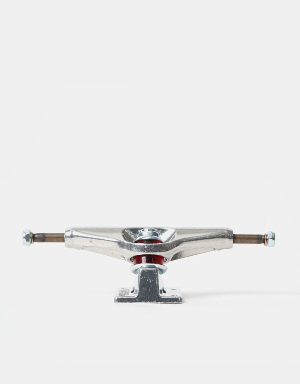 Venture 5.2 Low Skateboard Trucks (Pair)