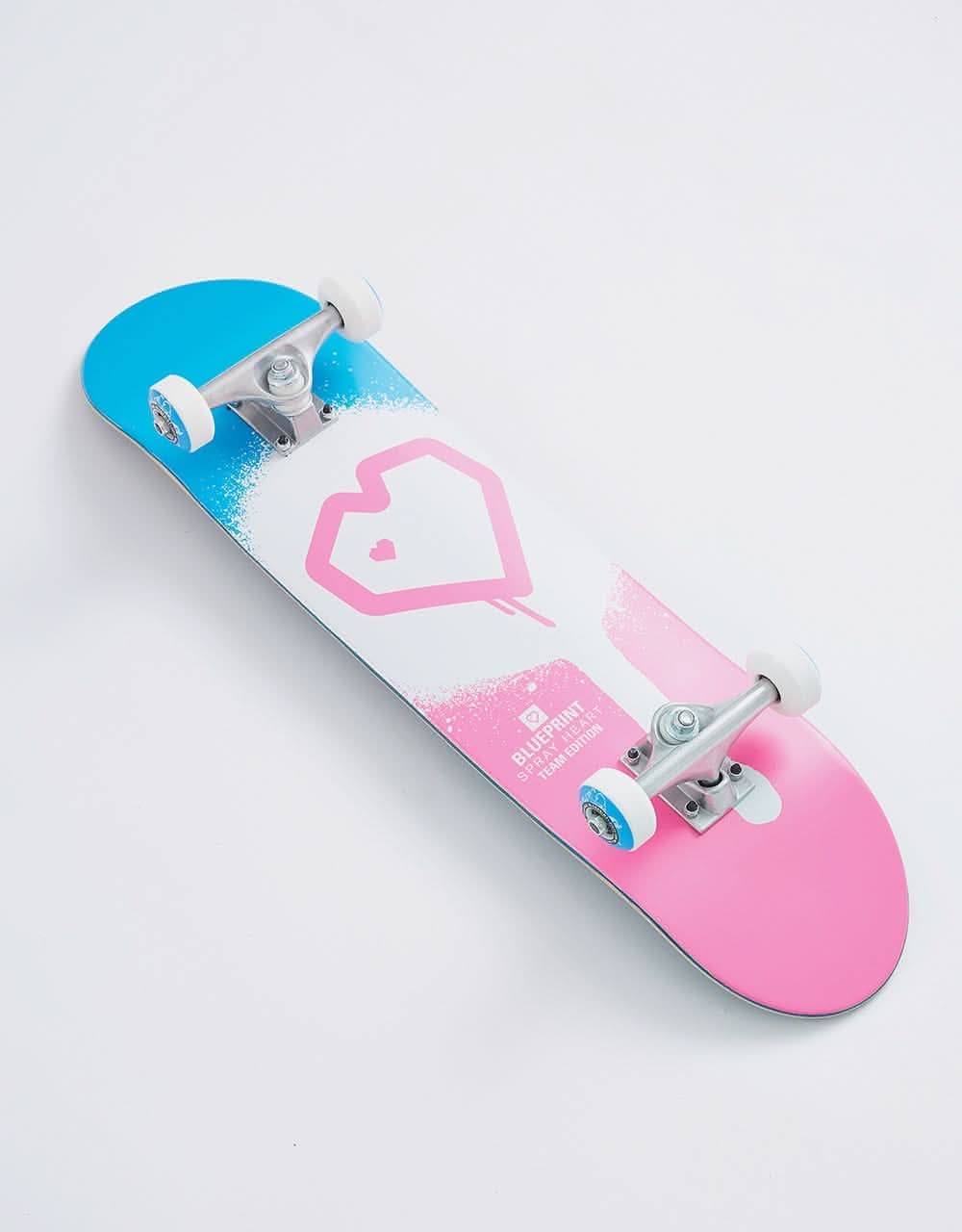 Blueprint Spray Heart Complete Skateboard - 7.25"