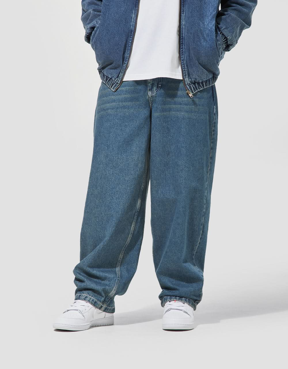 Route One Super Baggy Denim Jeans - Light Wash