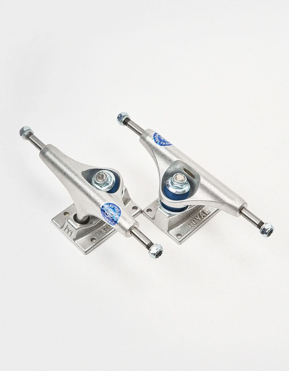 Royal RF 127 Standard Skateboard Trucks (Pair)