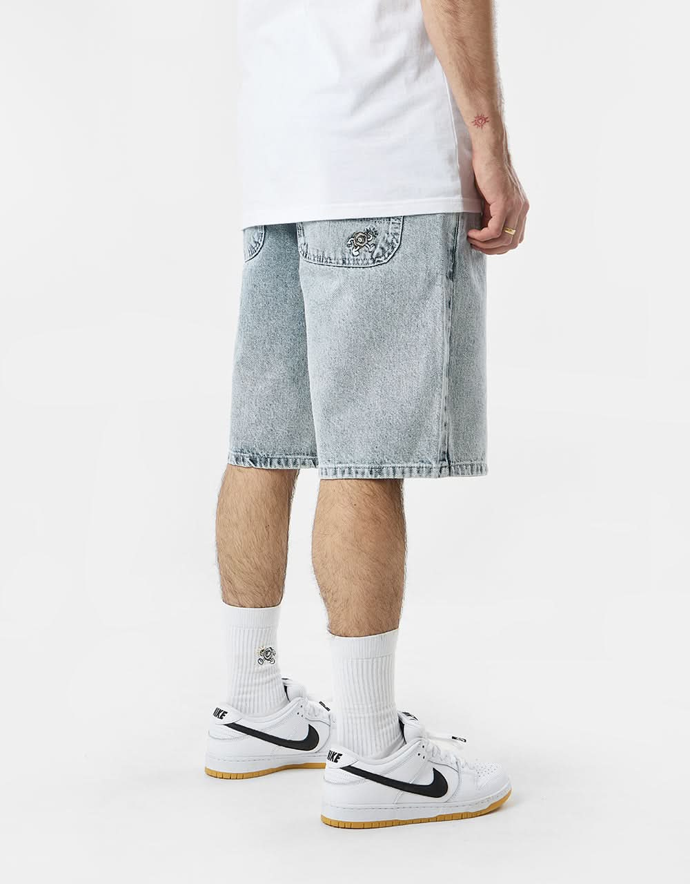 Route One Super Baggy Denim Shorts – Light Stone Wash