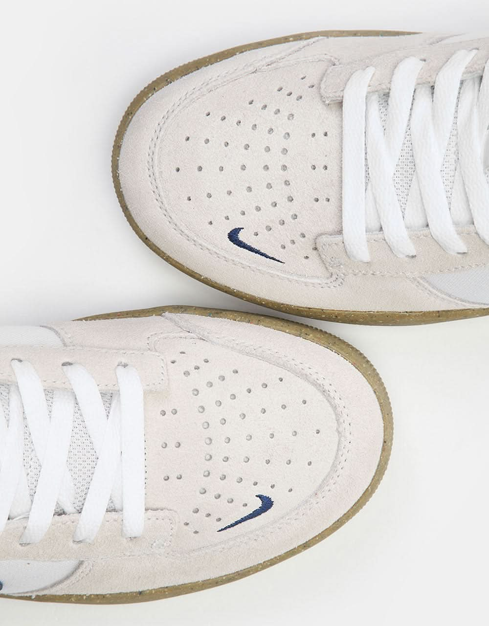 Nike SB Force 58 Skate Shoes - White/Navy-White-Gum Light Brown