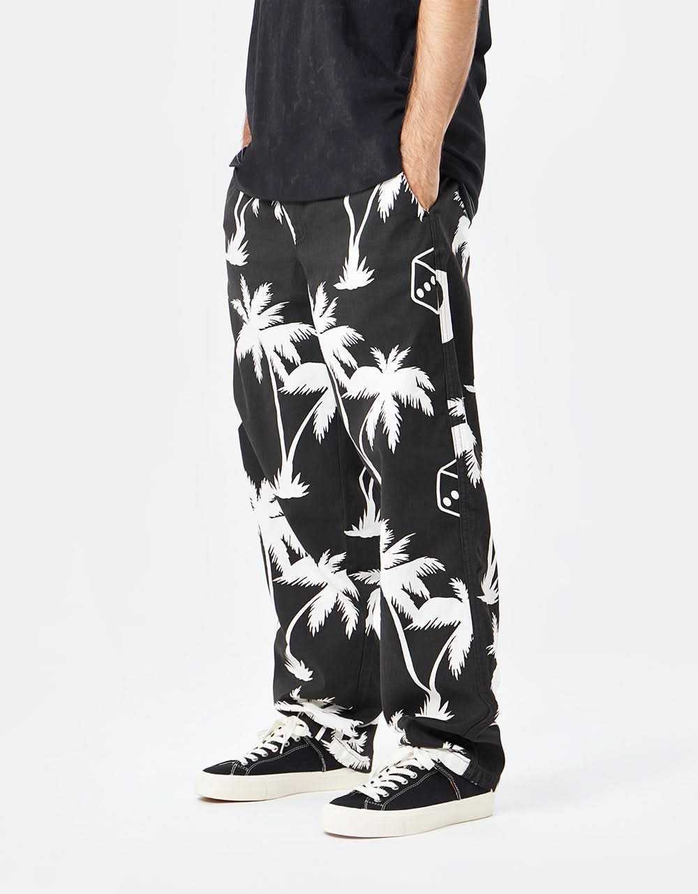 Route One Organic Baggy Pants - Palms Black/White