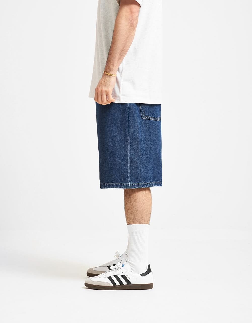 Carhartt WIP Brandon Short – Blau (Stone Washed)