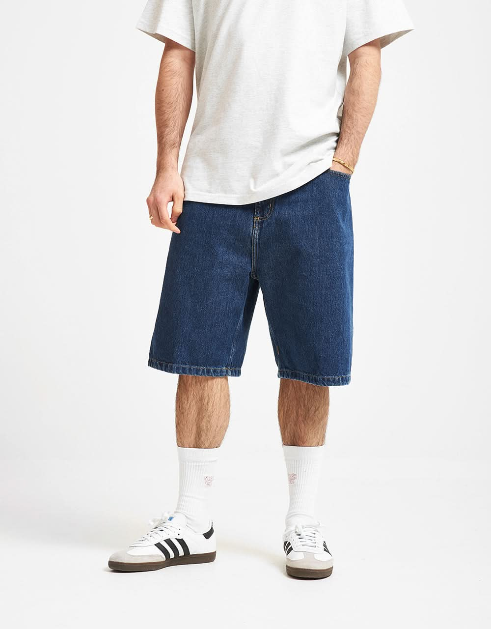 Carhartt WIP Brandon Short – Blau (Stone Washed)