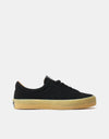 Last Resort AB VM002 Suede Lo Skate Shoes - Black/Gum