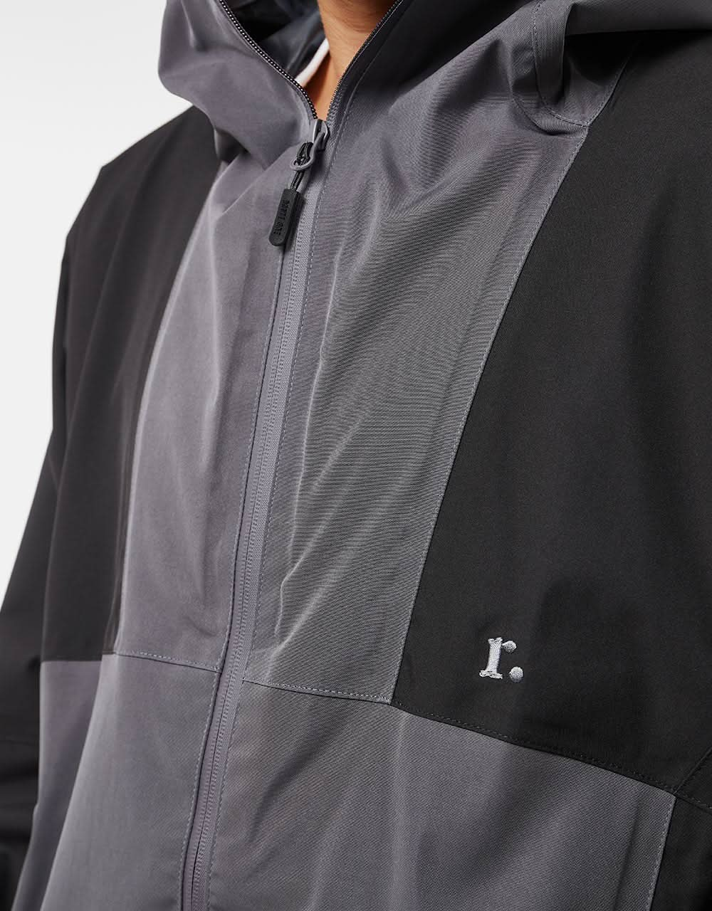 Route One Explorer Jacke – Anthrazit