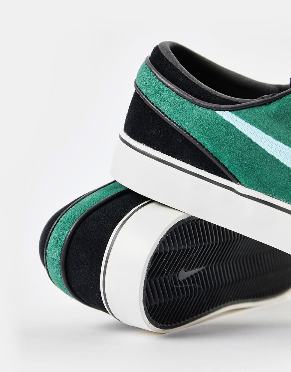 Scarpe da skate Nike SB Zoom Janoski OG+ - Verde Gorge/Verde Copa-Action