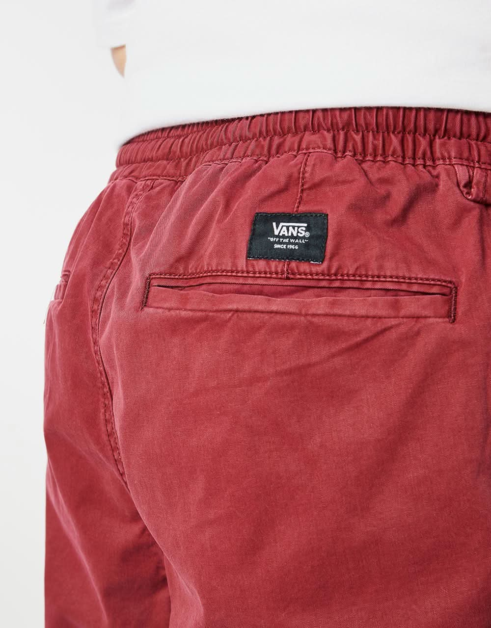 Vans Range Salt Wash Elastic Short - Syrah