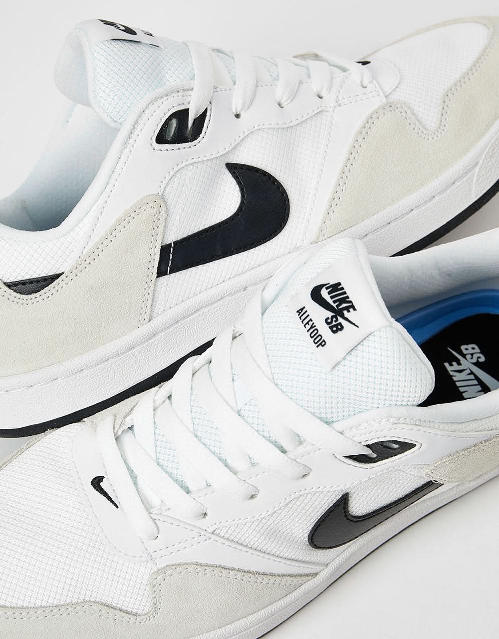 Nike SB Alleyoop Skate Shoes - White/Black-White