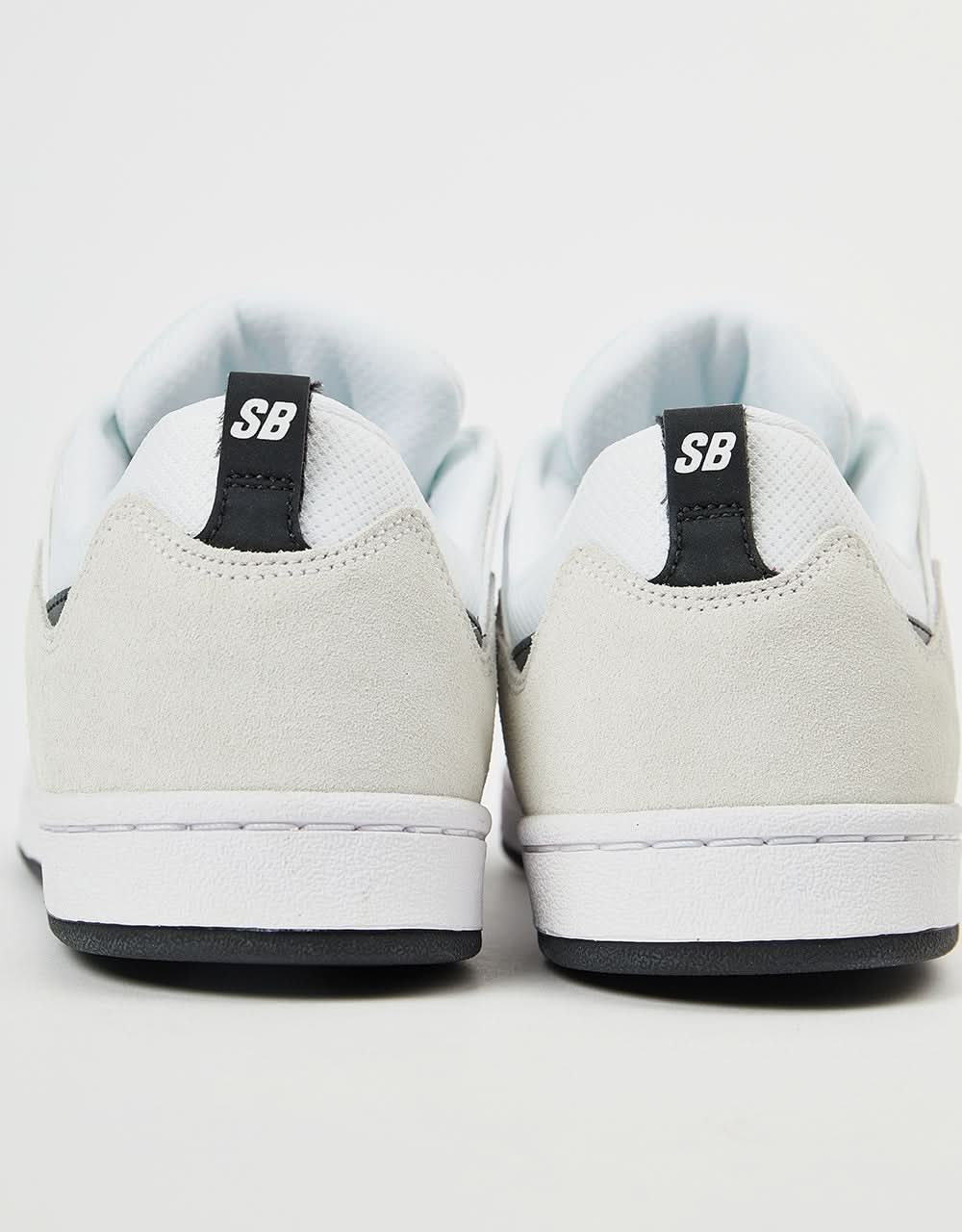 Nike SB Alleyoop Skate Shoes - White/Black-White