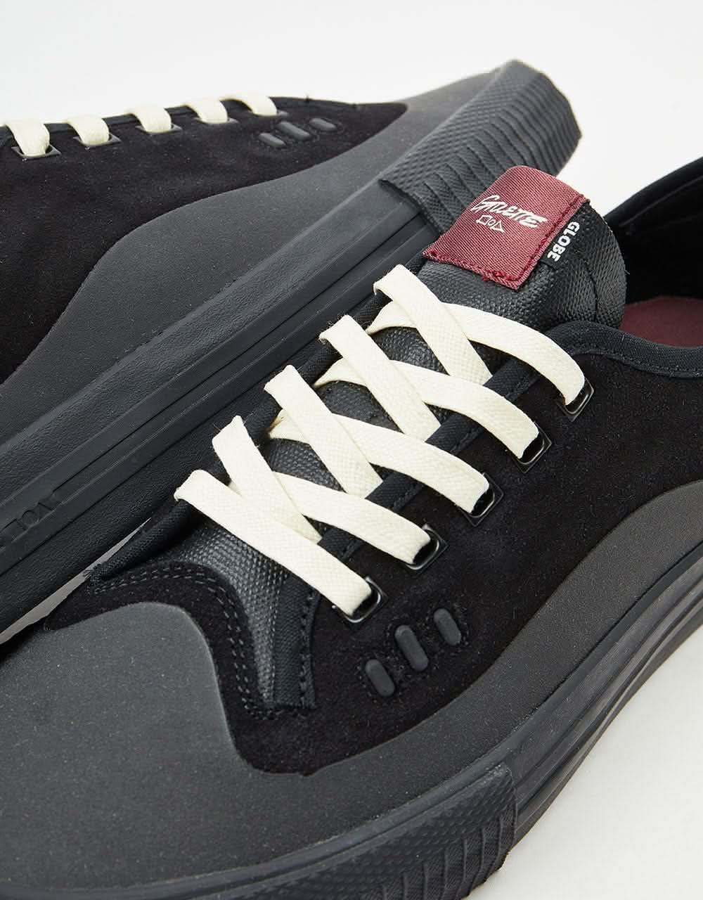 Globe Gillette Skate Shoes - Black/Black Suede