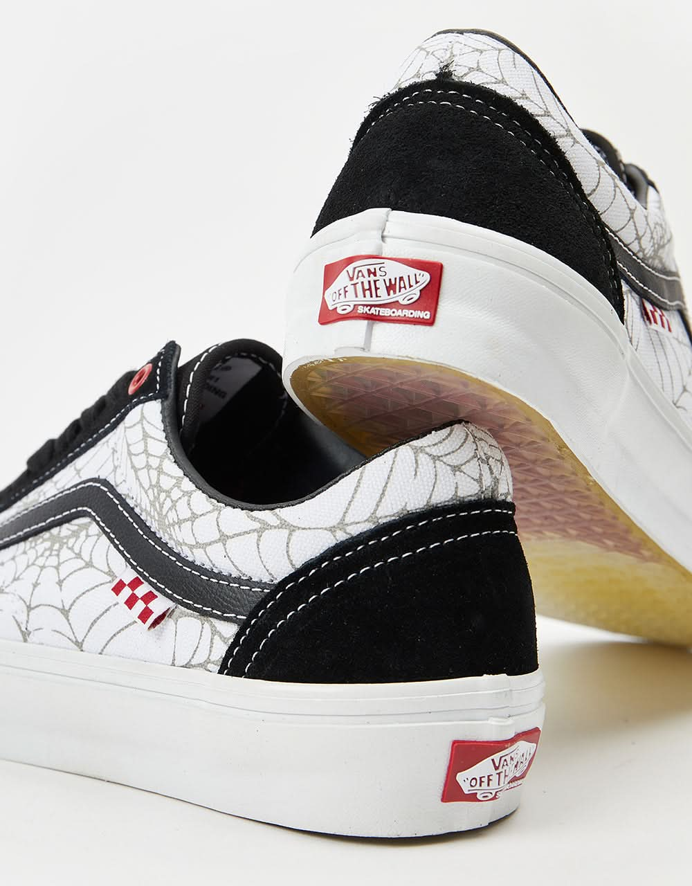 Zapatos Vans Skate Old Skool - (Black Widow) Negro/Blanco/Rojo