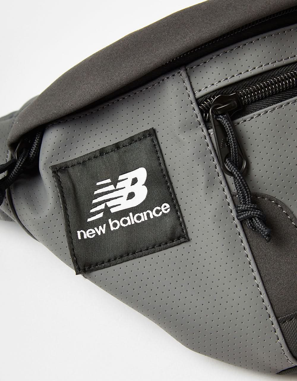 New Balance Legacy Cross Body Bag - Castle Rock