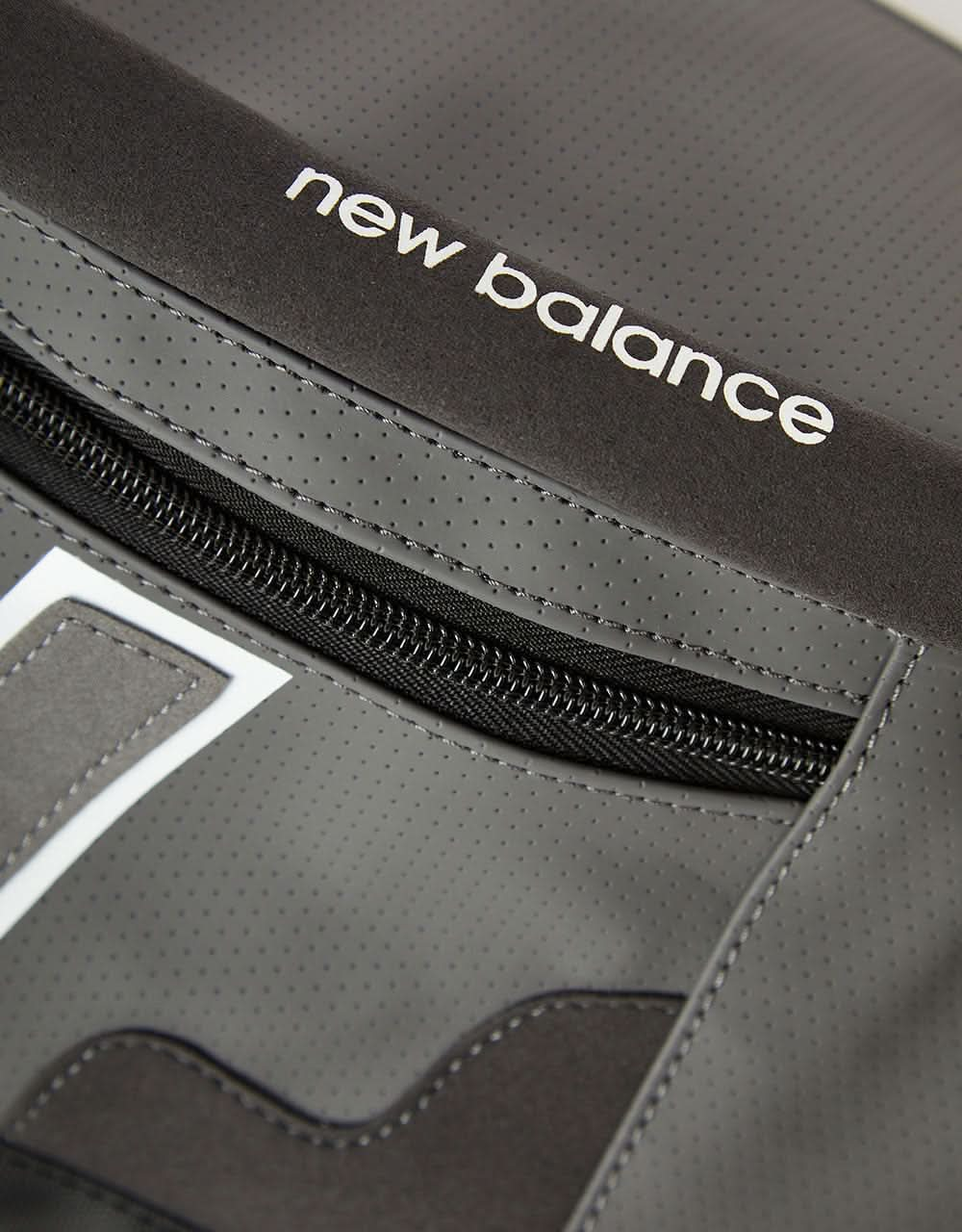 New Balance Legacy Cross Body Bag - Castle Rock