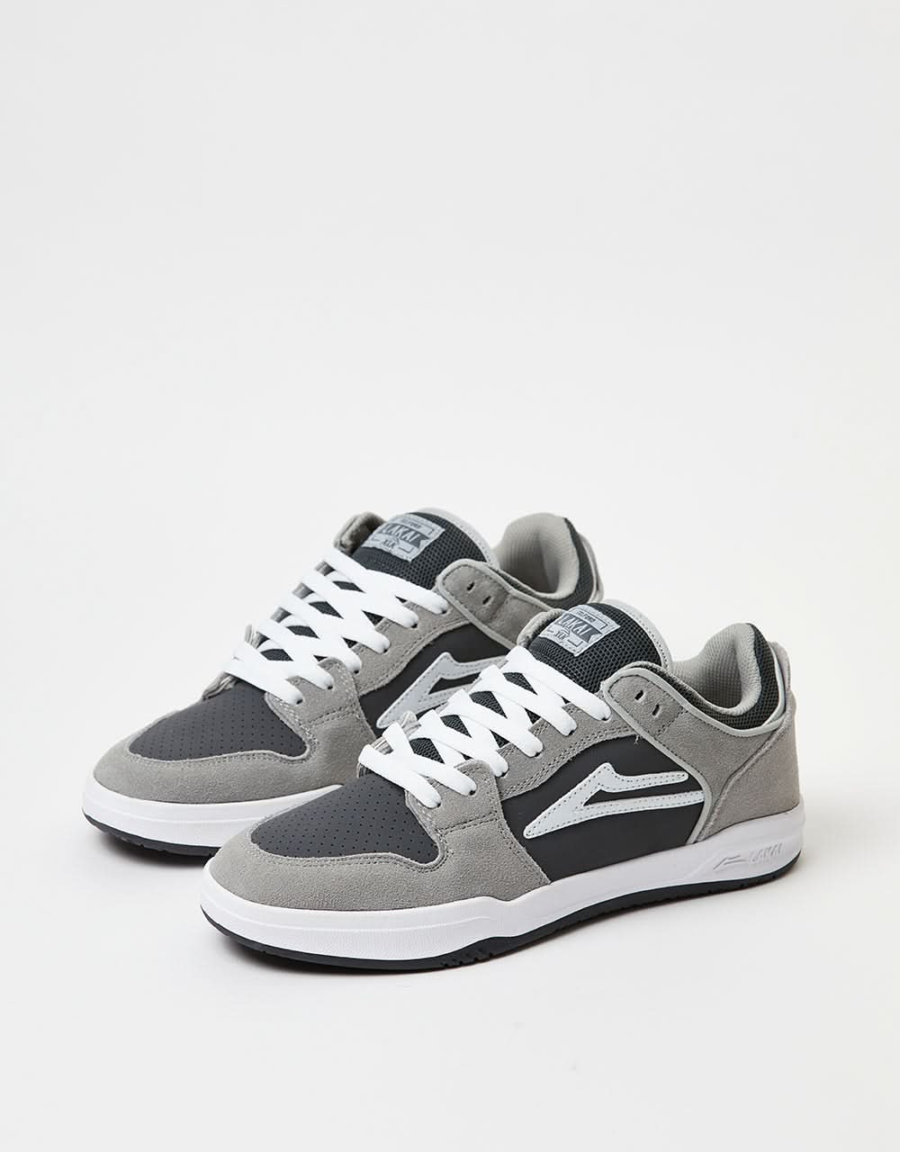 Scarpe da skate basse Lakai Telford - Pelle scamosciata grigio chiaro