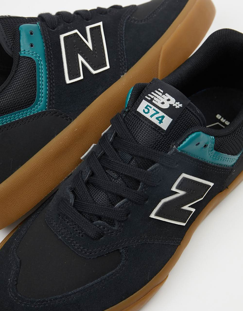 Scarpe da skate New Balance Numeric 574 - Nero/Alzavola vintage