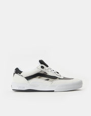 Vans Wayvee Skate Shoes -  Leather True White/Black