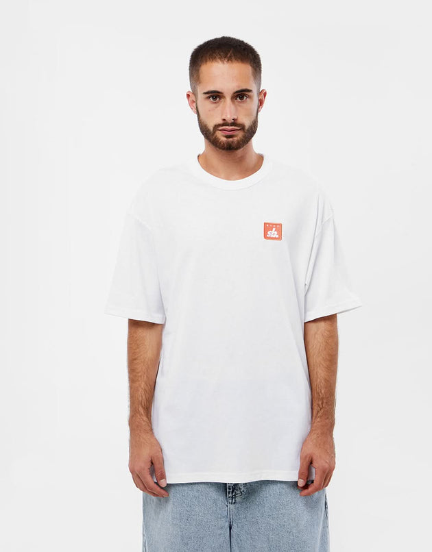 Nike SB Camiseta con parche bordado - Blanco