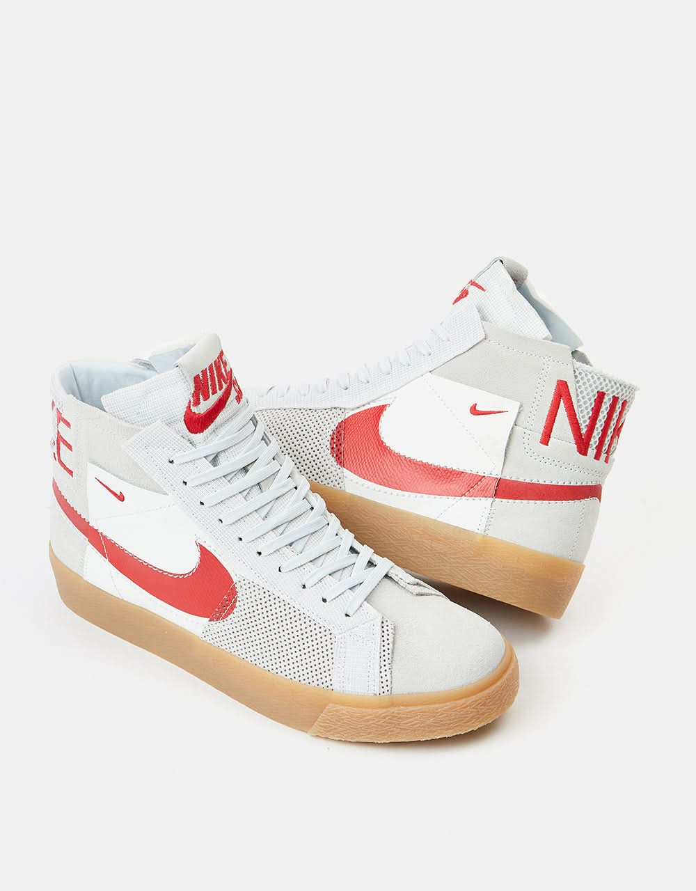 Nike SB Zoom Blazer Mid Premium Zapatos de skate - Blanco cumbre/Rojo universitario-Platino puro-Blanco cumbre-Amarillo goma