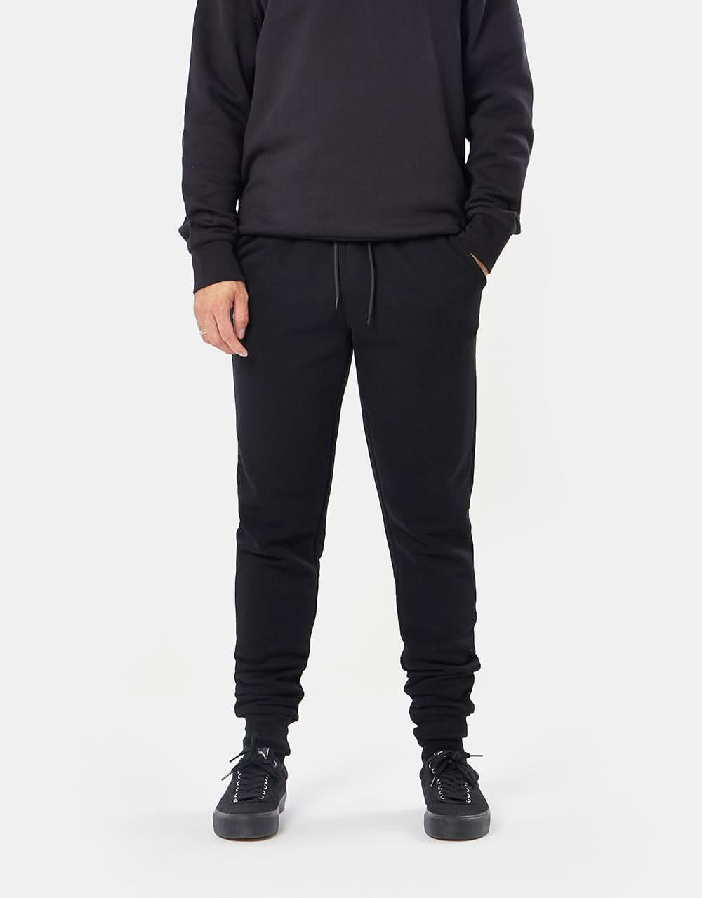 Route One Essential Sweatpant - Black