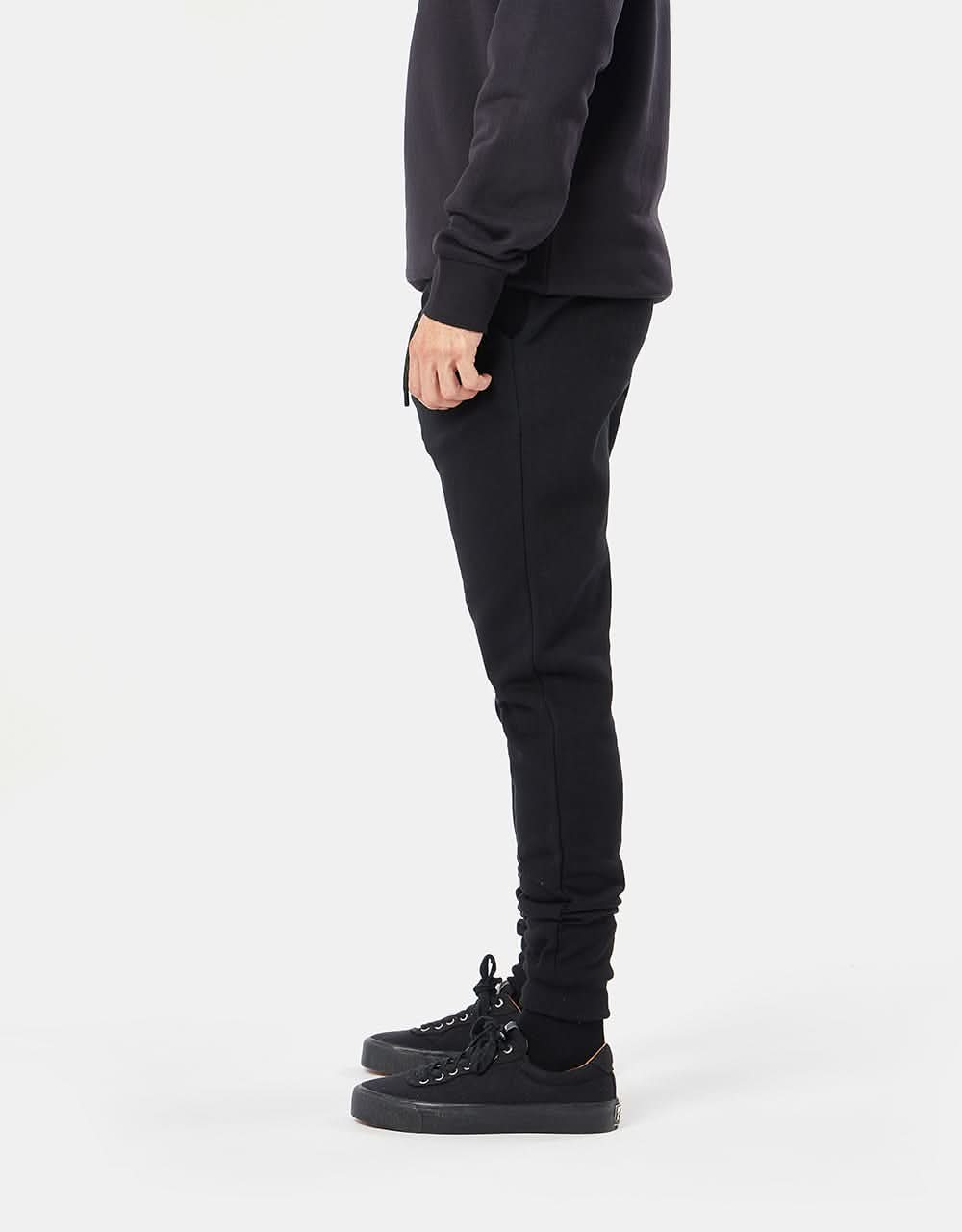 Route One Essential Sweatpant - Black