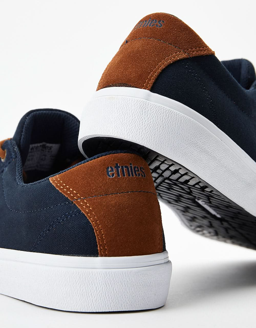 Etnies x Michelin Singleton Vulc XLT Skate Shoes - Navy/Brown/White