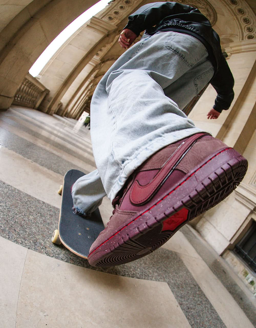 Chaussures de skate Nike SB 'City of Love' Dunk Low Premium - Burgundy Crush/Dk Team Red-Earth-Dk Pony-Univ Red-Earth