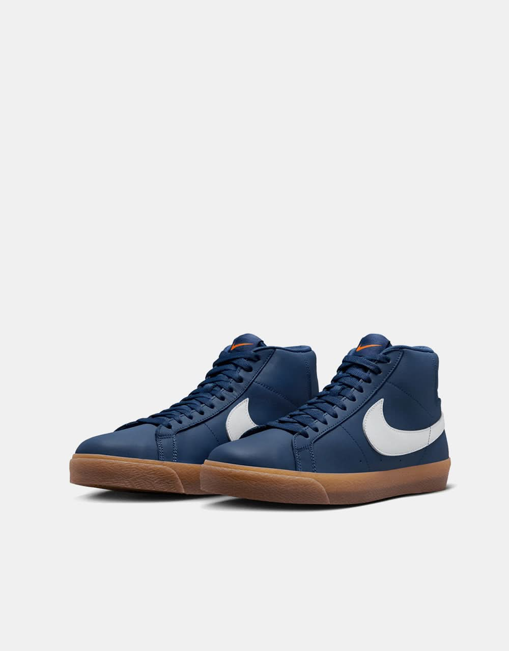 Scarpe da skate Nike SB Zoom Blazer Mid ISO - Navy/Bianco-Navy-Gum Lt Marrone-Midnight Navy-Arancio Safety