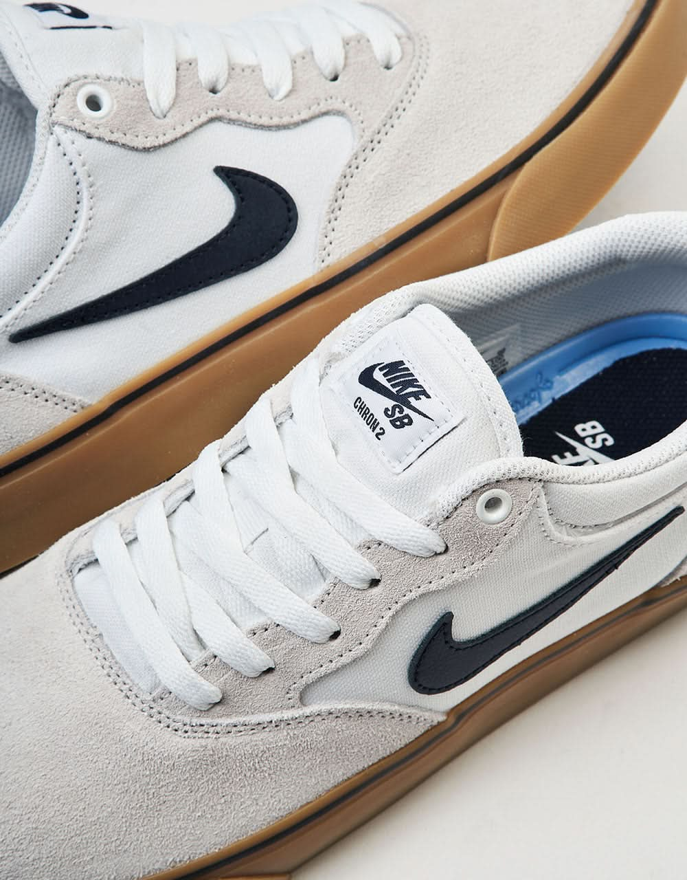 Nike SB Chron 2 Skateschuhe – Weiß/Obsidian-Weiß-Gummibraun-Schwarz