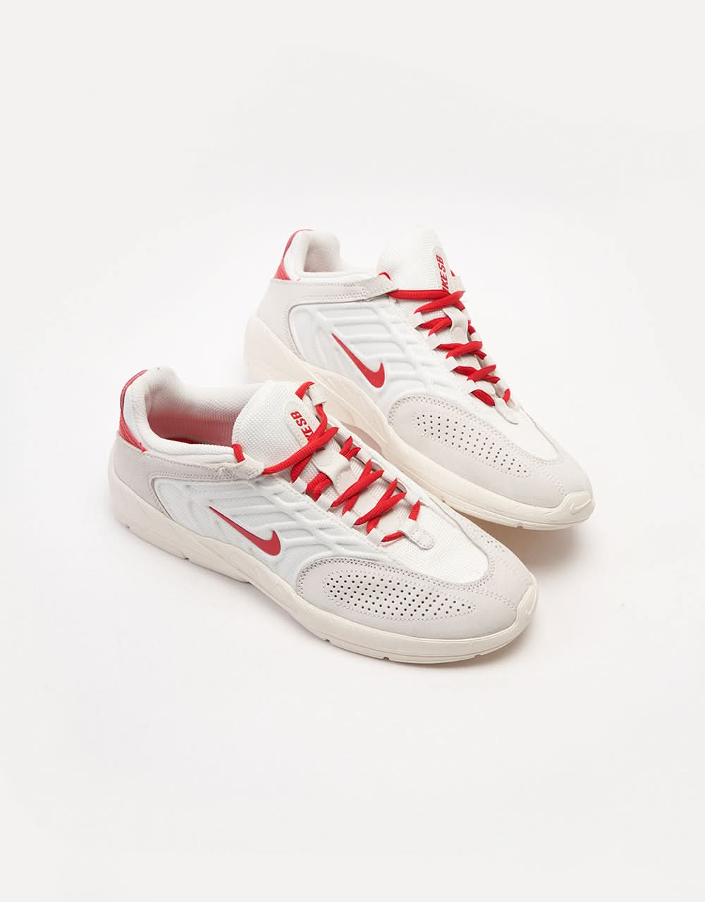 Nike SB Vertebrae Skate Shoes - Summit White/Univ Red-Phantom-Sail