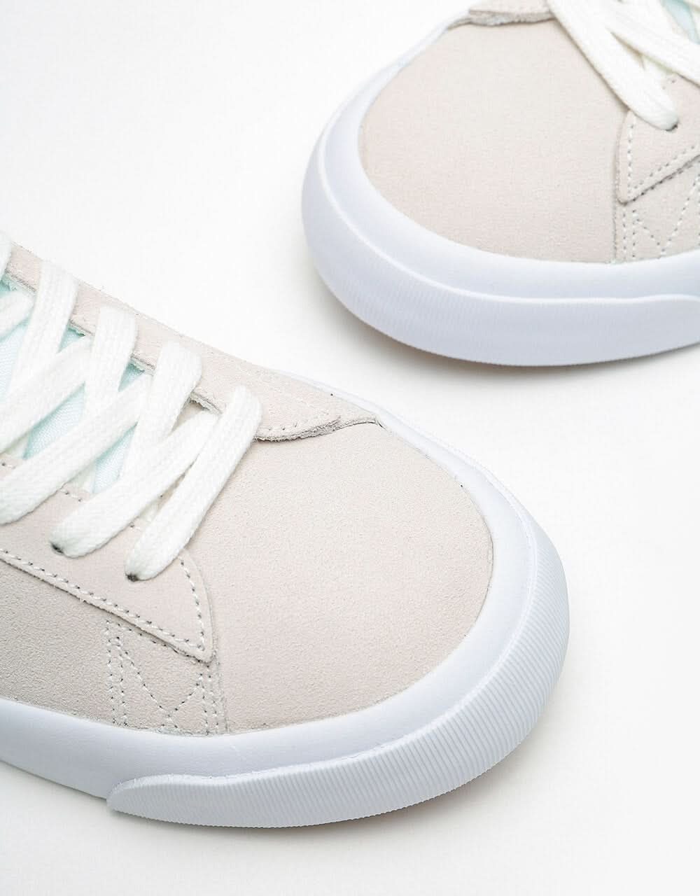 Nike SB Zoom Blazer Low Pro GT Skate Shoes - White/Fir-White-Gum Lt Brown