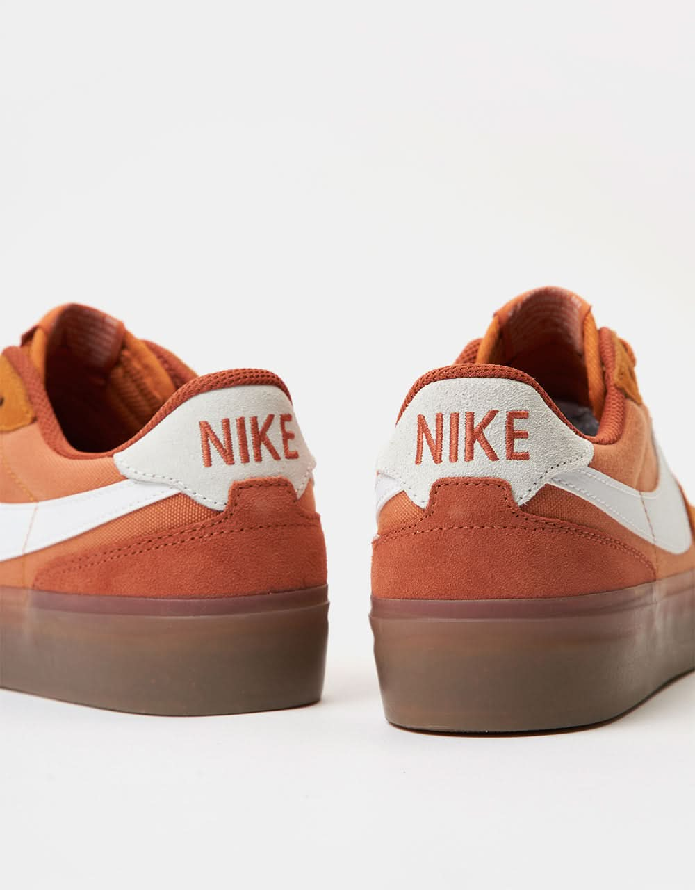 Nike SB Zoom Pogo Plus Zapatos de skate - Monarch/Summit White-Burnt Sunrise-Gum Lt Marrón