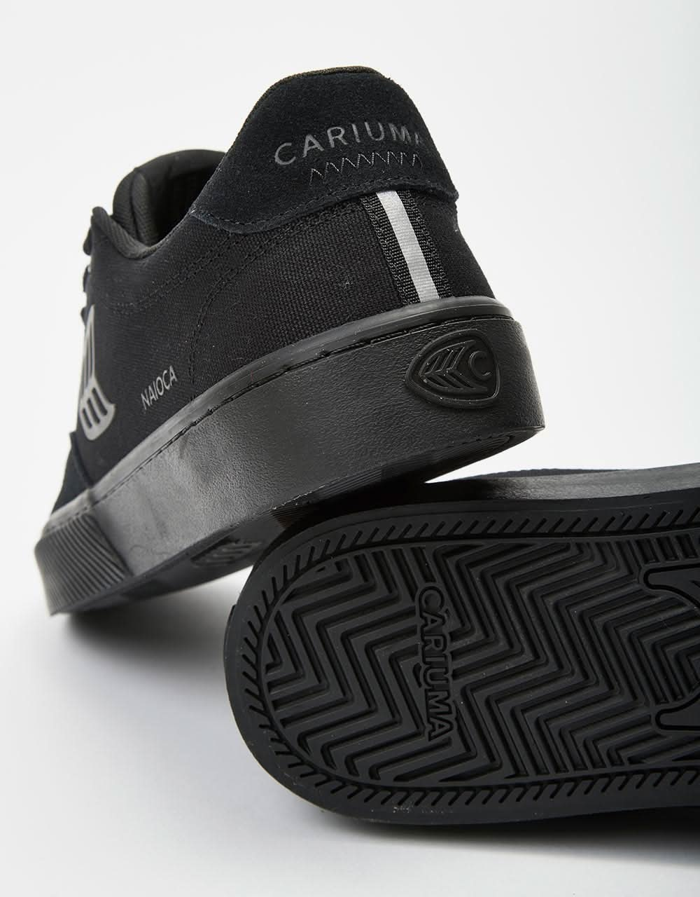 Cariuma Naioca Pro Zapatos de skate - Todo negro/Negro