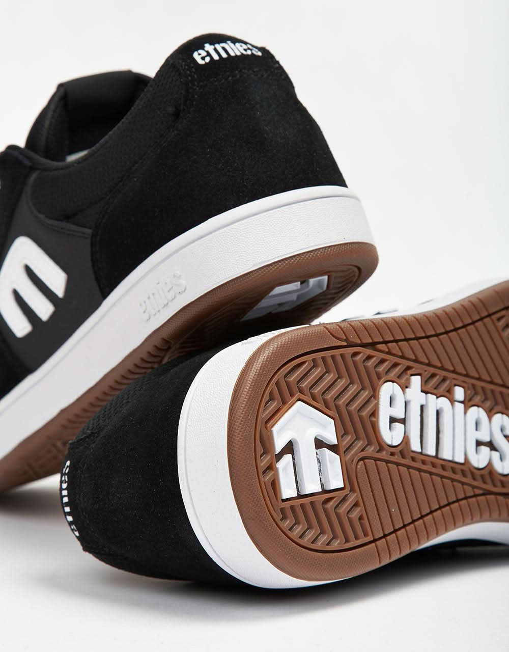 Etnies Cresta Skate Shoes - Black/White