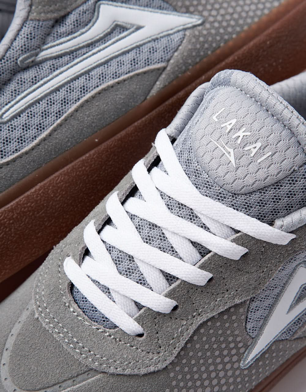 Lakai Essex Skate Shoes - Light Grey/Gum Suede