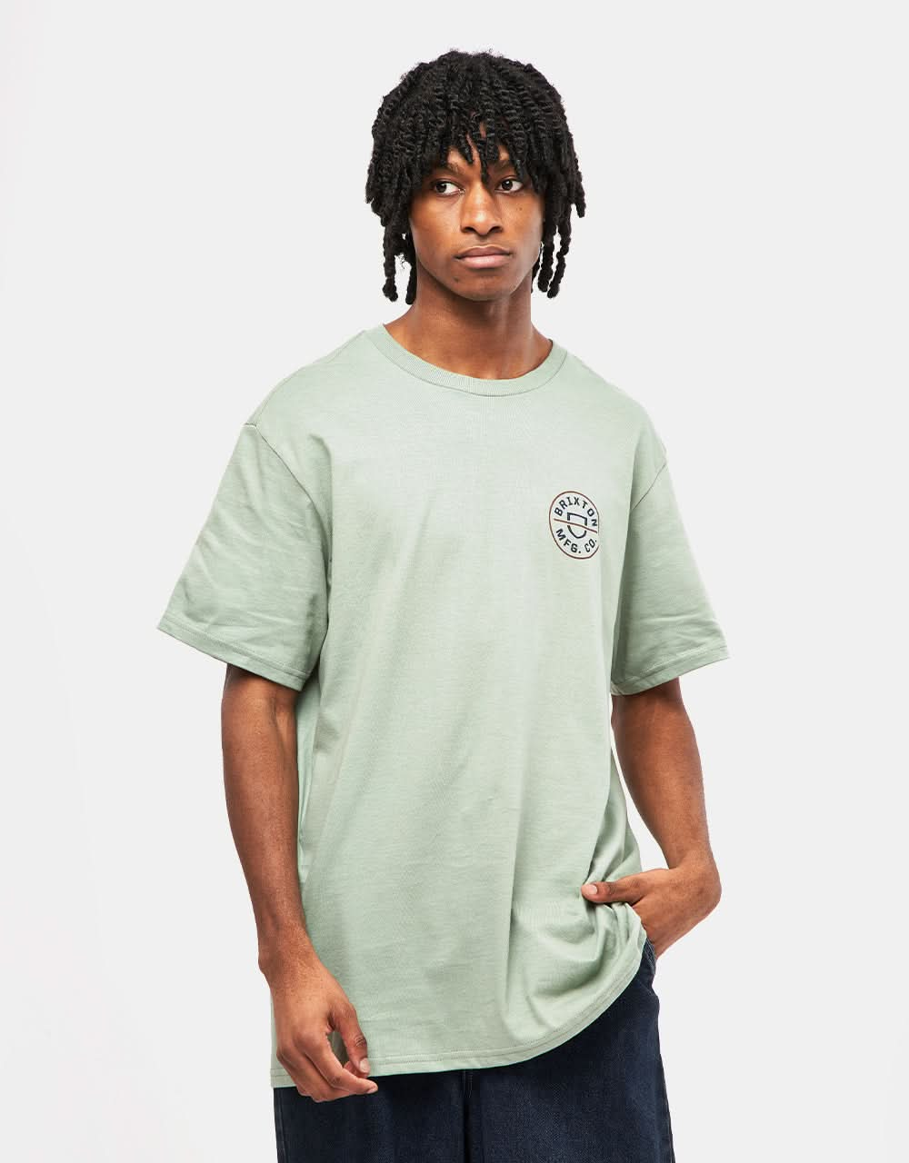 Brixton Crest II T-Shirt - Chinois Green/Washed Navy/Sepia