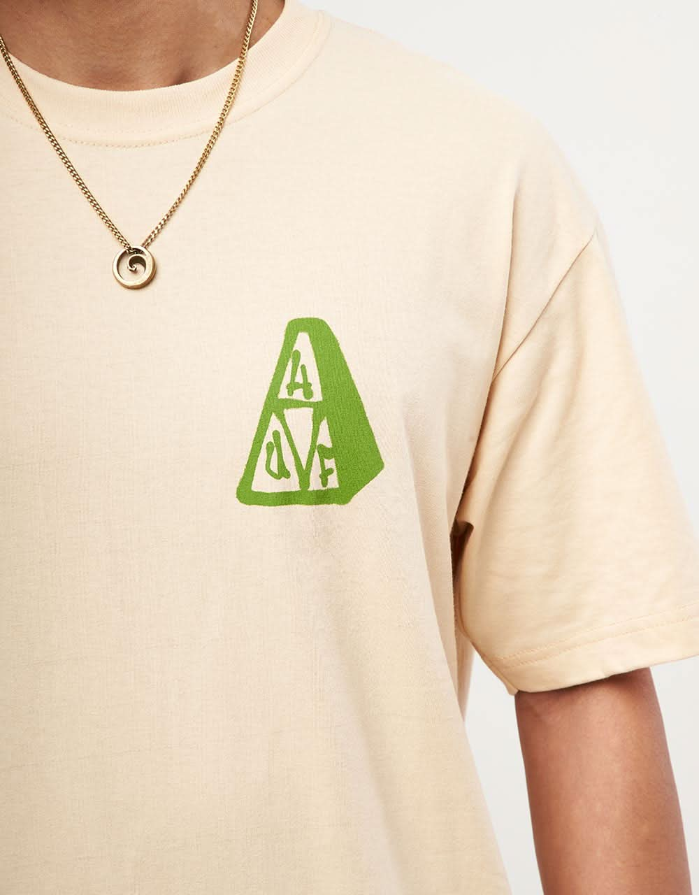 HUF Triple Triangle Hallows T-Shirt – Weizen