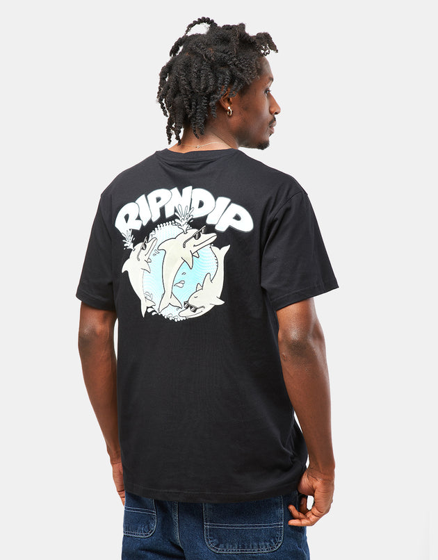 RIPNDIP Dolphin Dudes T-Shirt – Schwarz