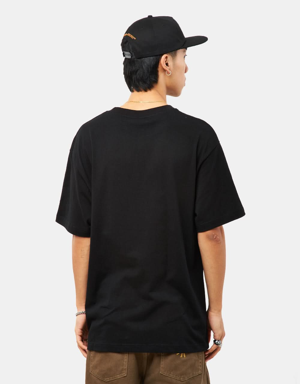 Pass Port Manuscript T-Shirt - Black