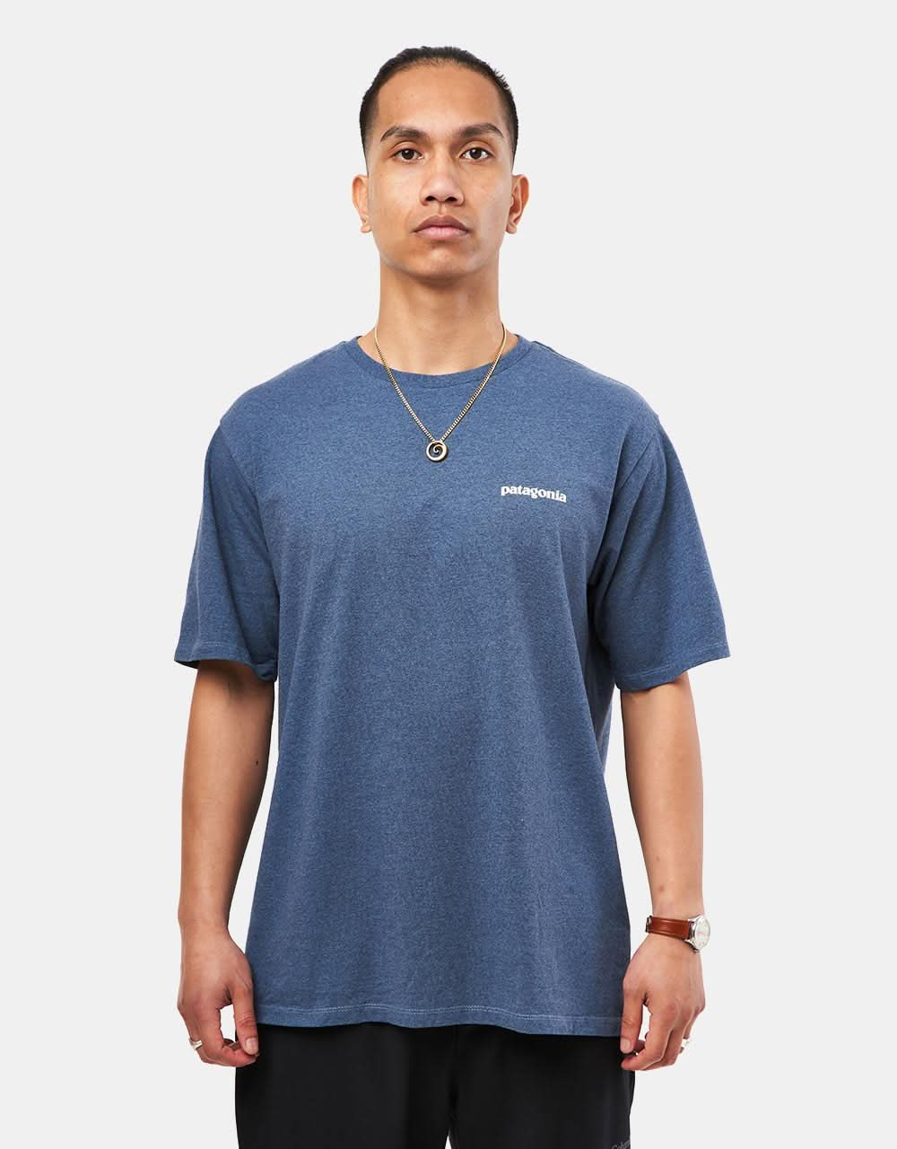 Camiseta Patagonia P-6 Logo Responsibili-Tee® - Azul utilitario