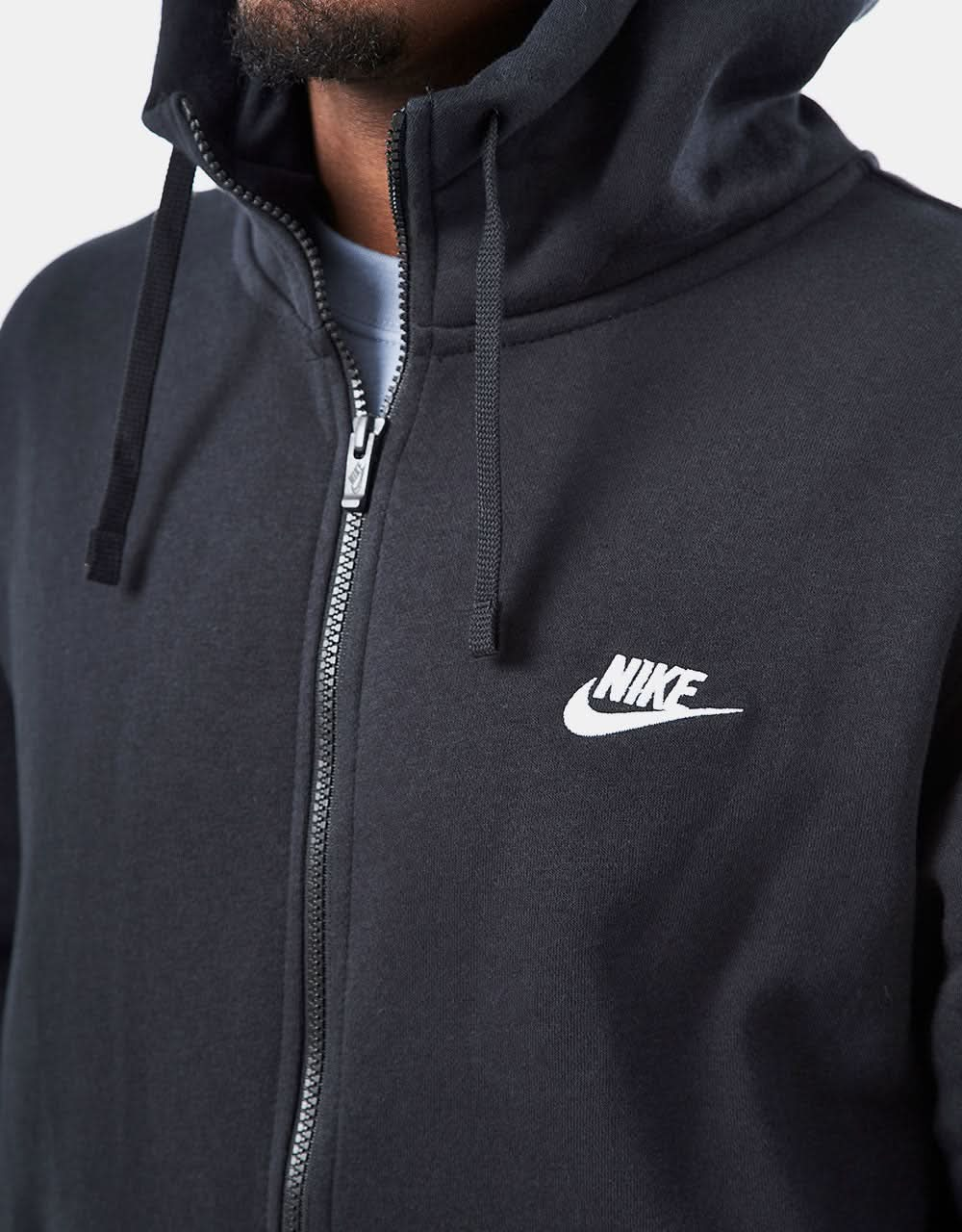 Nike Club Zip Hoodie – Schwarz/Schwarz/Weiß