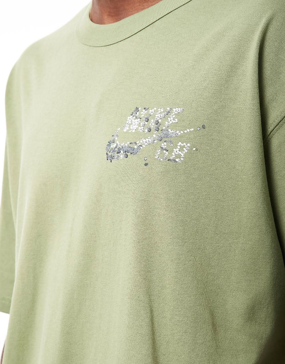 Nike SB Yuto T-Shirt – Ölgrün