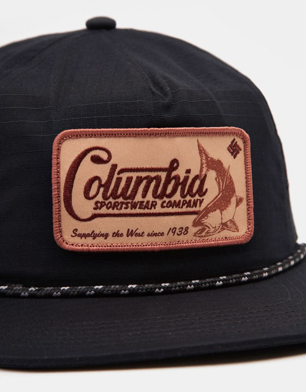 Gorra Columbia Ratchet Strap™ Snapback - Negro/Pez Oeste